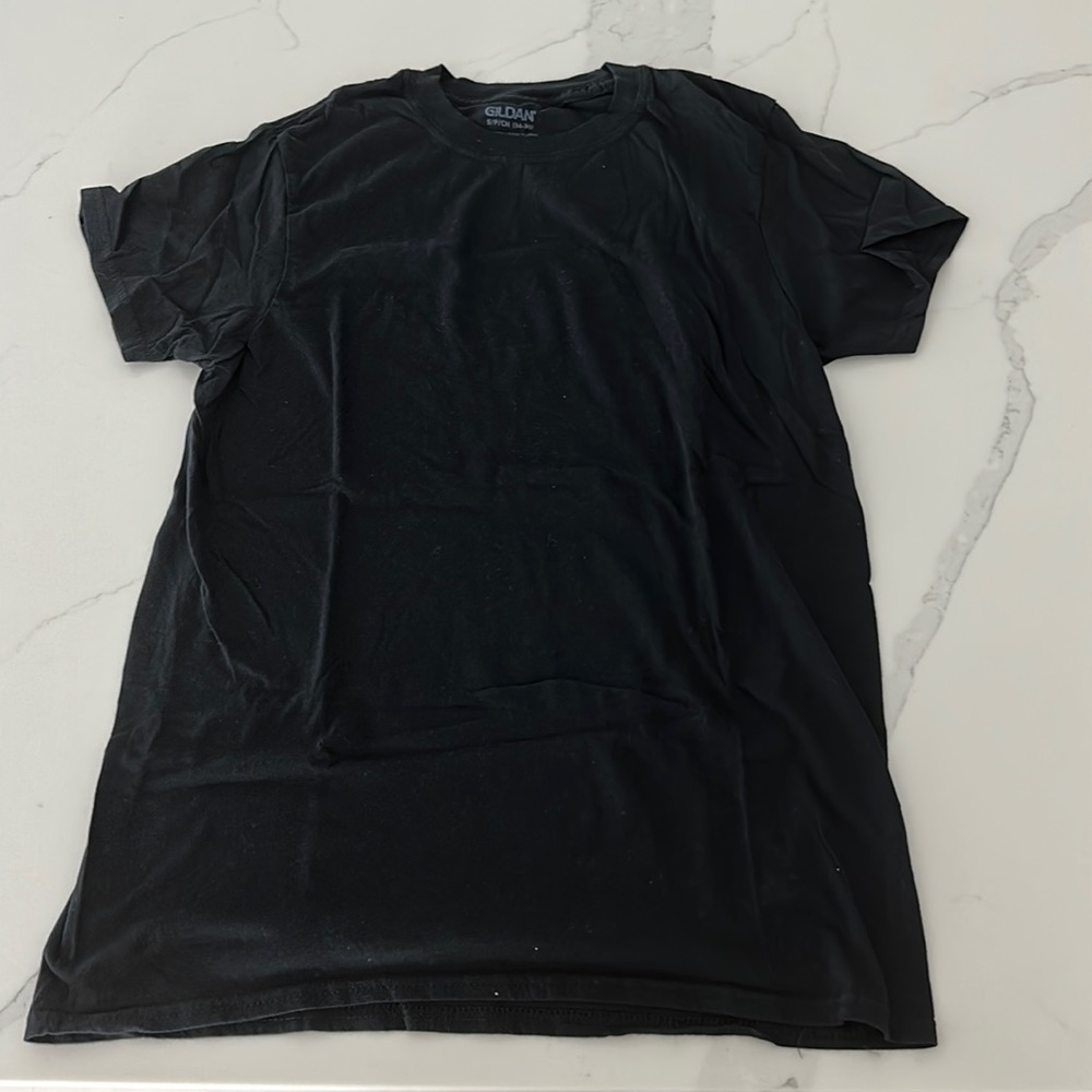 Plain Black Gildan TShirt Size S fits like XS